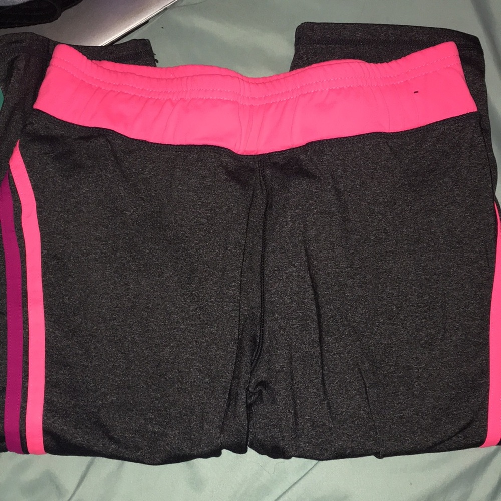 Cute cropped leggings